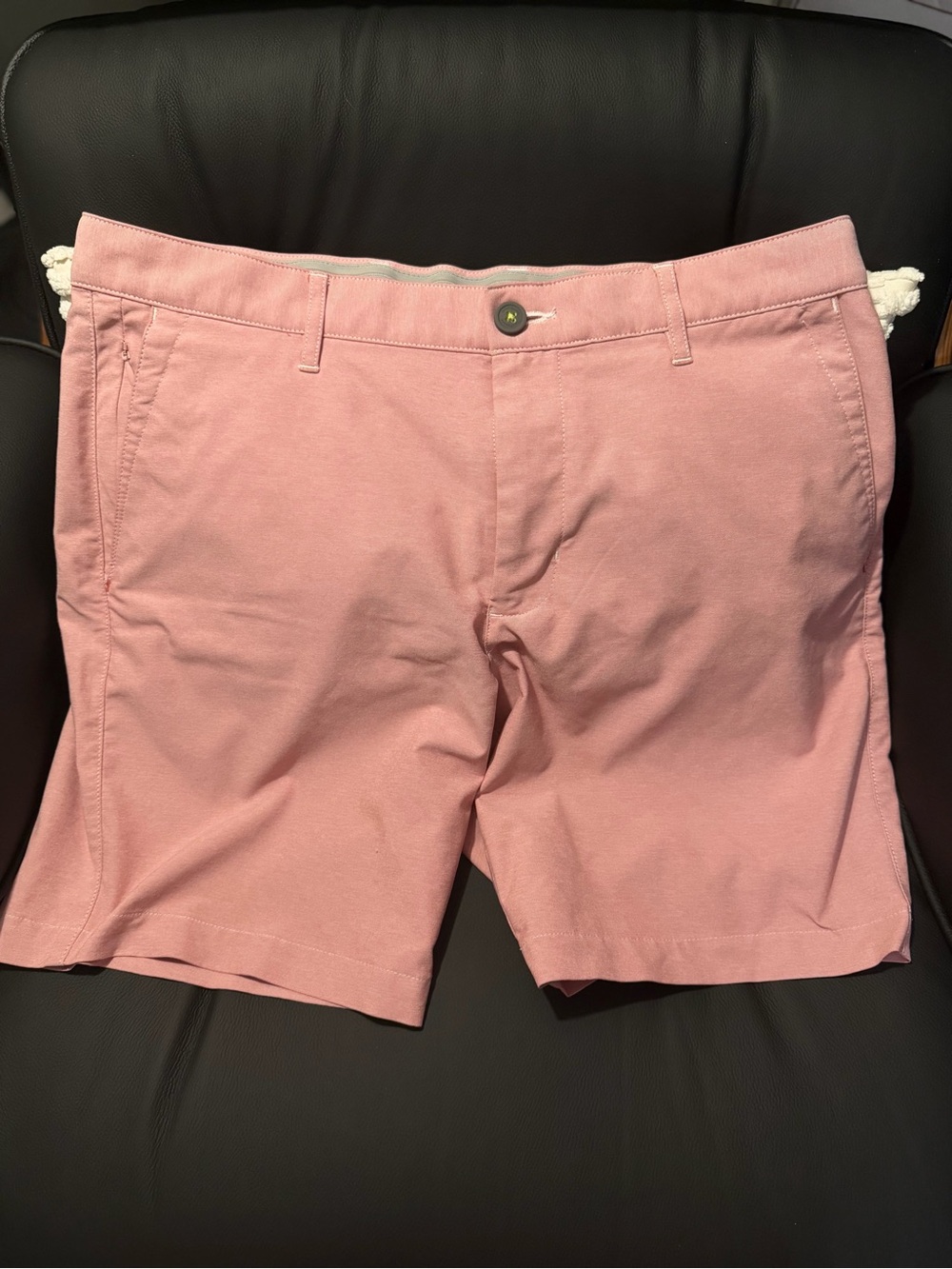 Tommy Bahama Coral Oxford Chino Shorts Men's 34 Flat Front Zip Pocket